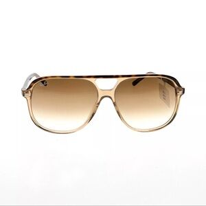 New with tags ray ban sunglasses